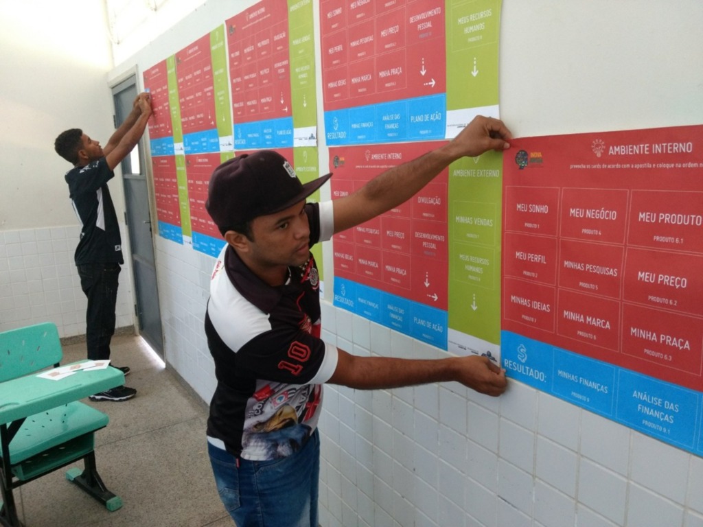 Foto: Divulgação - Programa leva orientações a moradores de comunidades pobres e periféricas sobre como montar empresa
