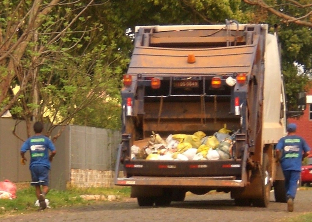 Tribunal de Contas suspende licitação para coleta de lixo em Cruz Alta