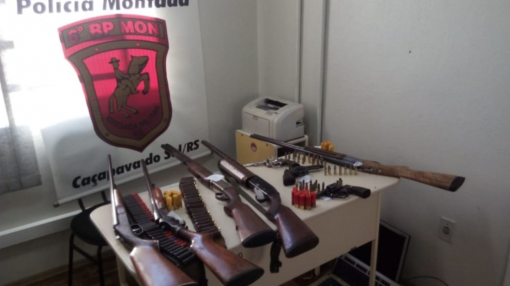 Seis são presos com espingardas e revólveres em Caçapava do Sul