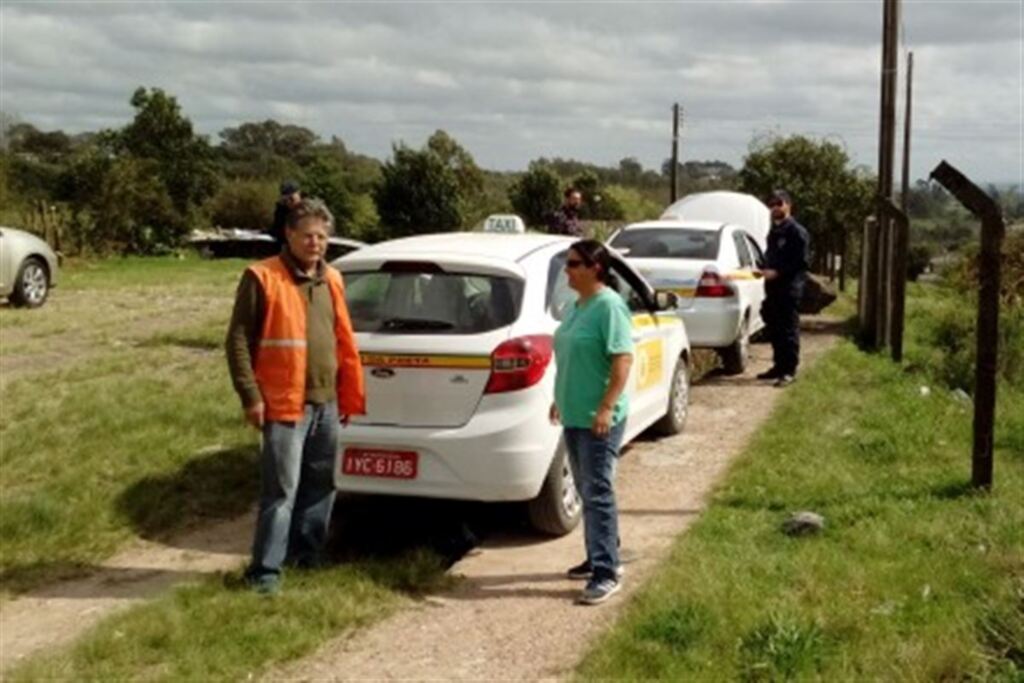 Cinco táxis de Caçapava do Sul são reprovados em vistoria