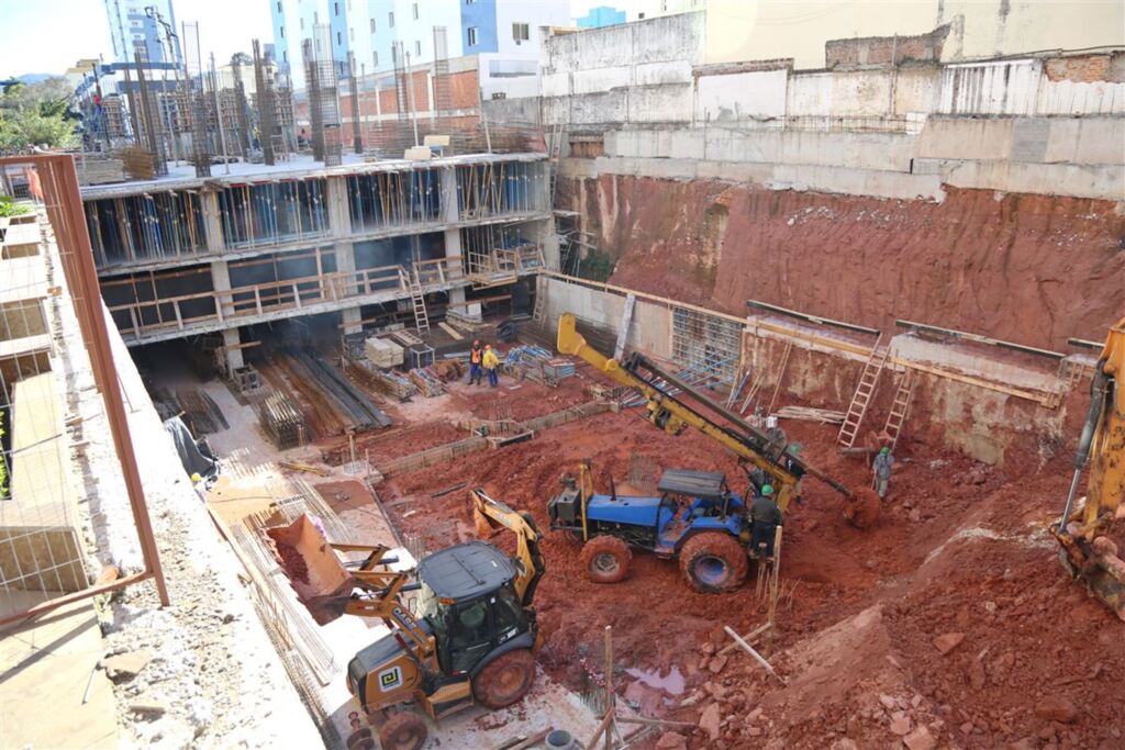 Construção civil movimenta mais de R$ 400 milhões em Santa Maria