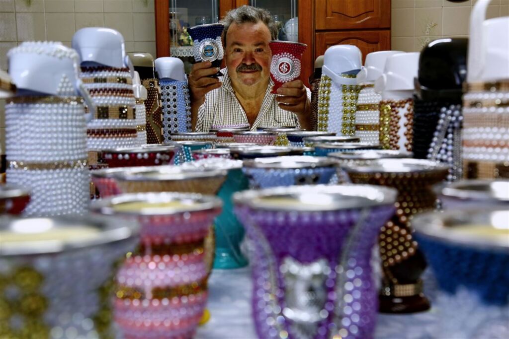 Foto: Charles Guerra (Diário) - Diante de problemas econômicos, Augusto Luiz Antunes viu nas cuias uma fonte de renda