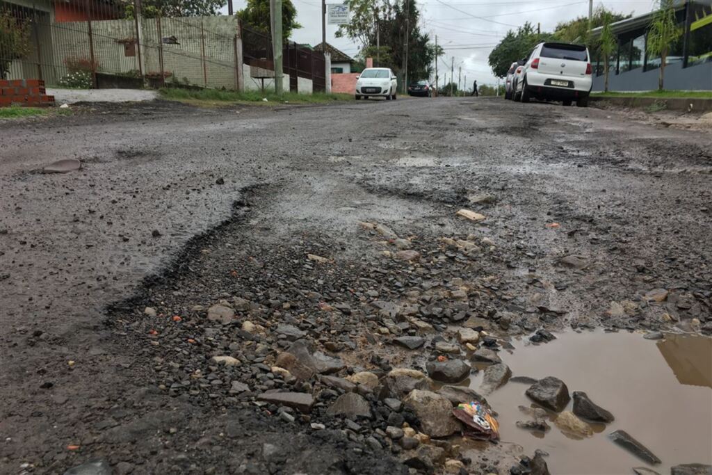 Prefeitura abrirá licitação de R$ 44 milhões para pavimentação