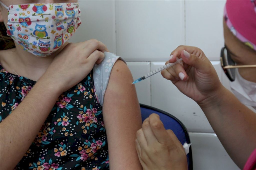 Vacinação das crianças contra a Covid segue com muita procura nos postos de saúde