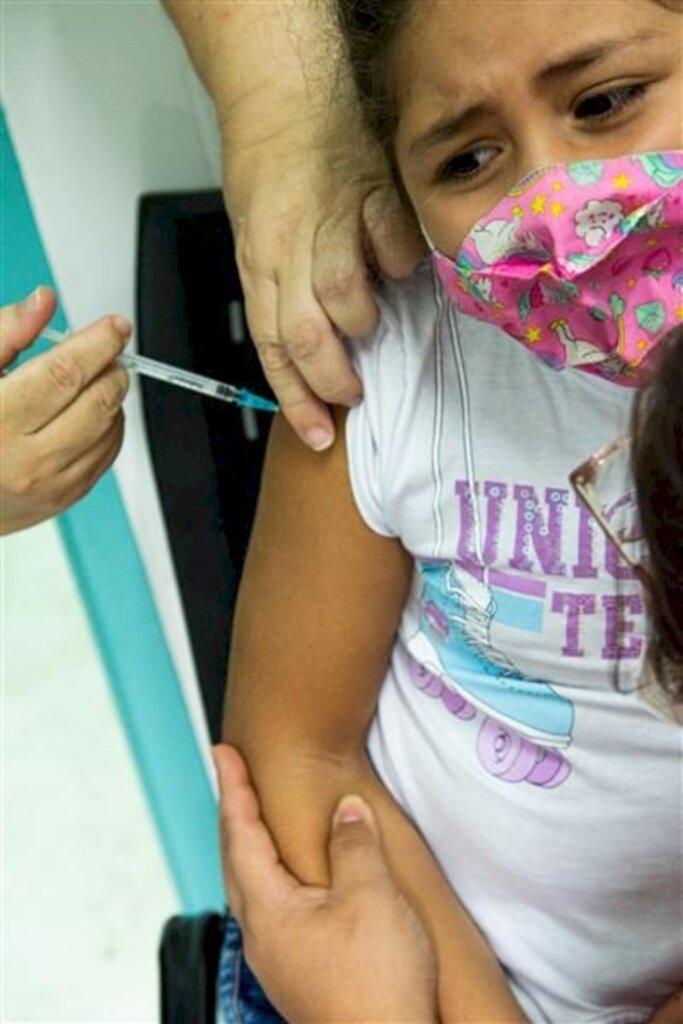 VÍDEO: vacinação infantil é retomada na quinta-feira