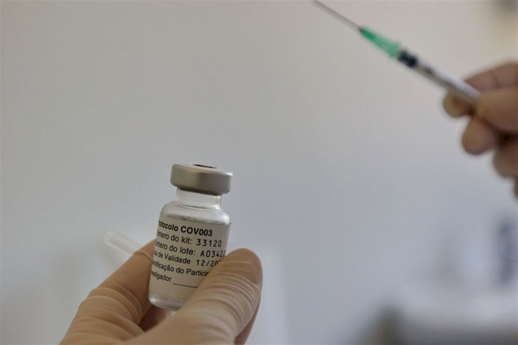 Brasil tem 354 milhões de doses de vacinas contra Covid-19 asseguradas