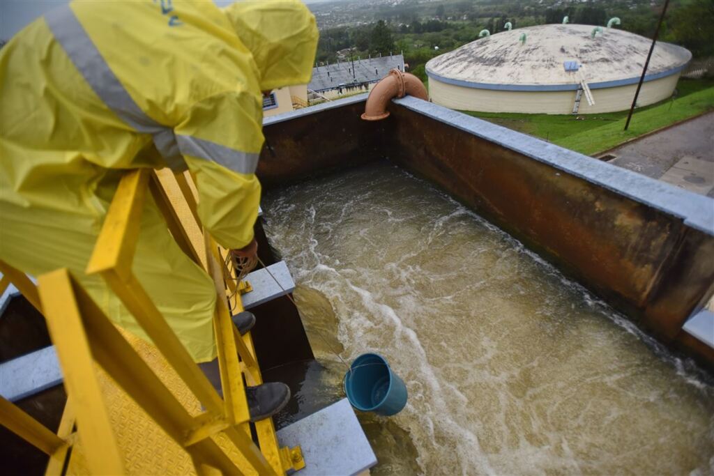 Começa coleta de amostras de água das barragens de Santa Maria