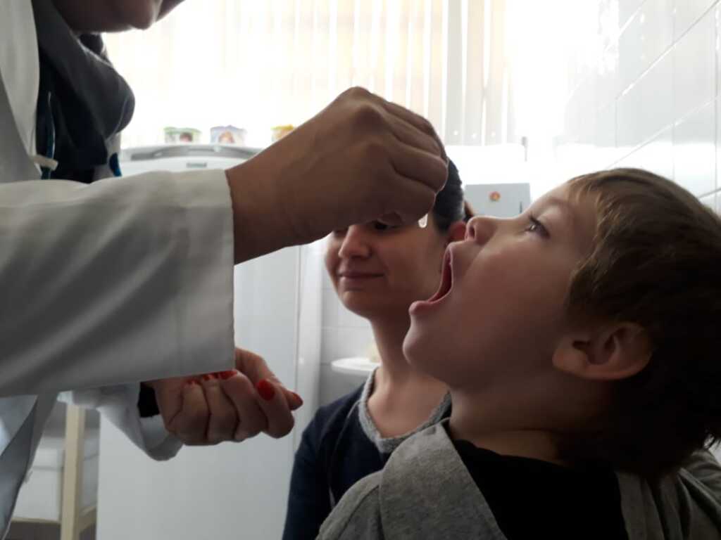 28 postos de Santa Maria estarão abertos para vacinação contra pólio e sarampo no sábado