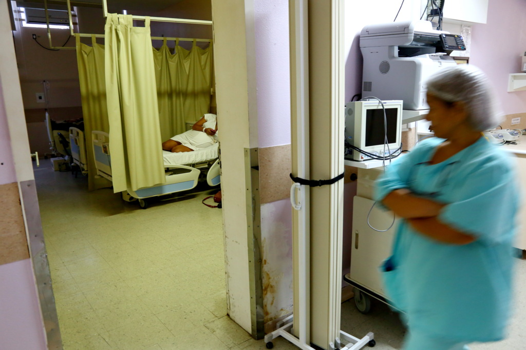Hospitais de Santa Maria seguem com restrições na alimentação, internações e cirurgias