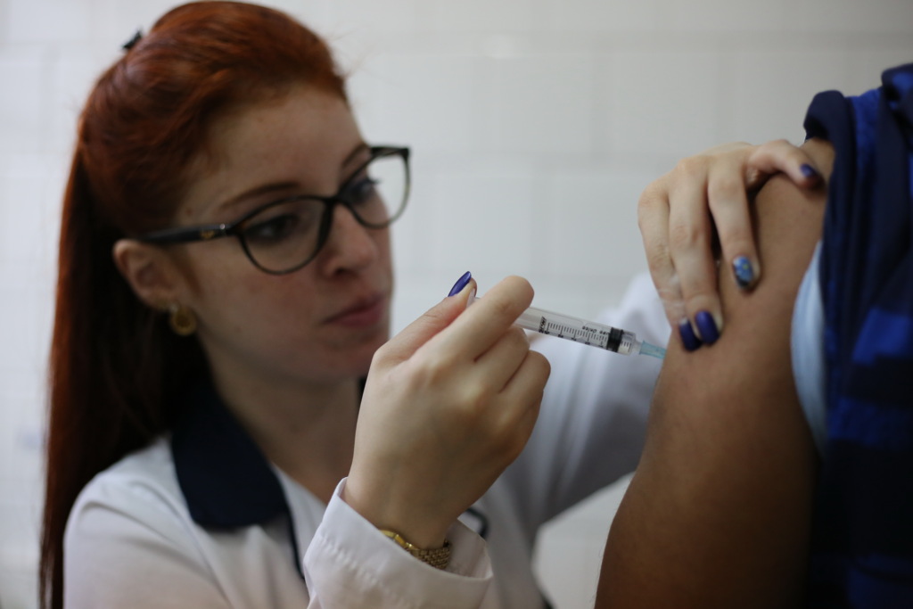 Quem está com toxoplasmose pode receber vacina da gripe