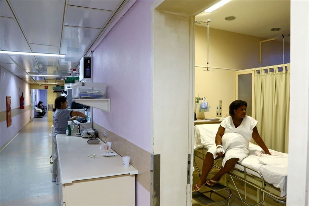 Reabertura da maternidade da Casa de Saúde acaba com superlotação no Husm