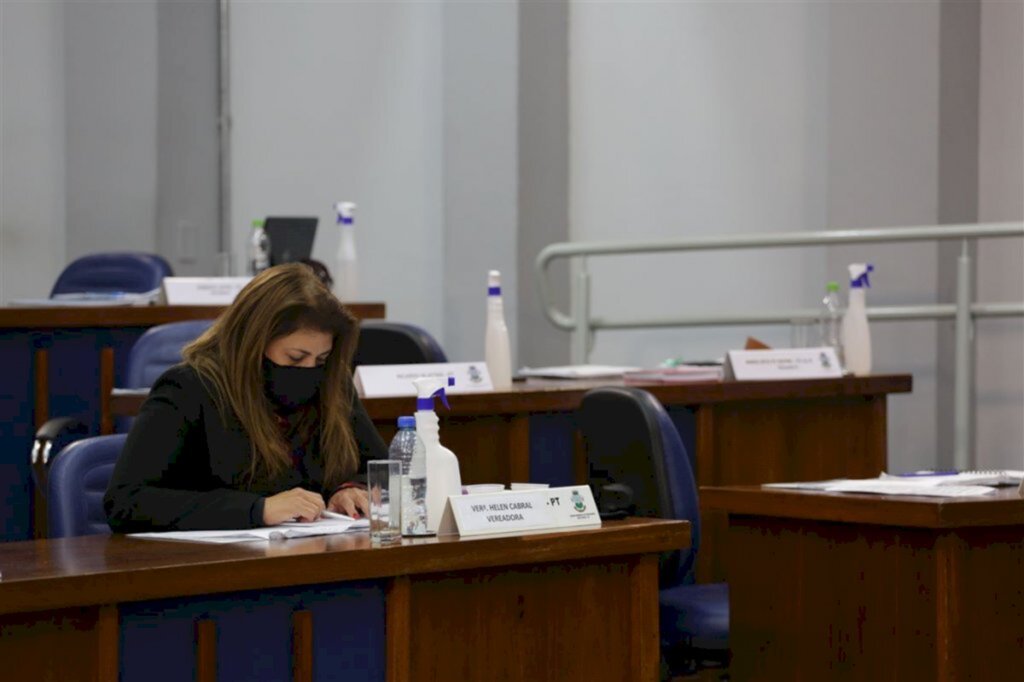 Helen Cabral é convocada para depor à CPI da Covid