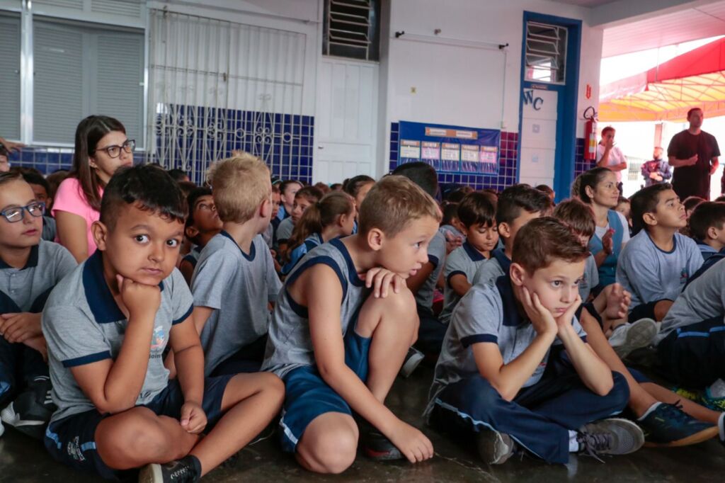 Escola Municipal no bairro Espinheiros passará por obras de reforma e ampliação