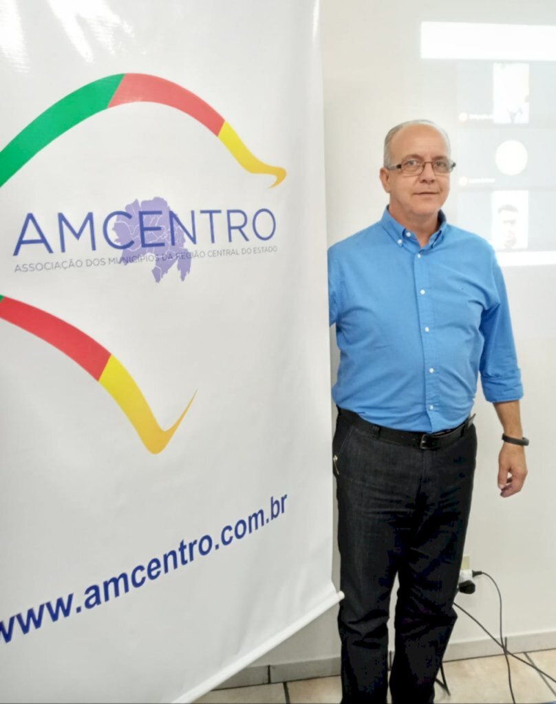 Prefeito de Formigueiro é o novo presidente da AMCentro