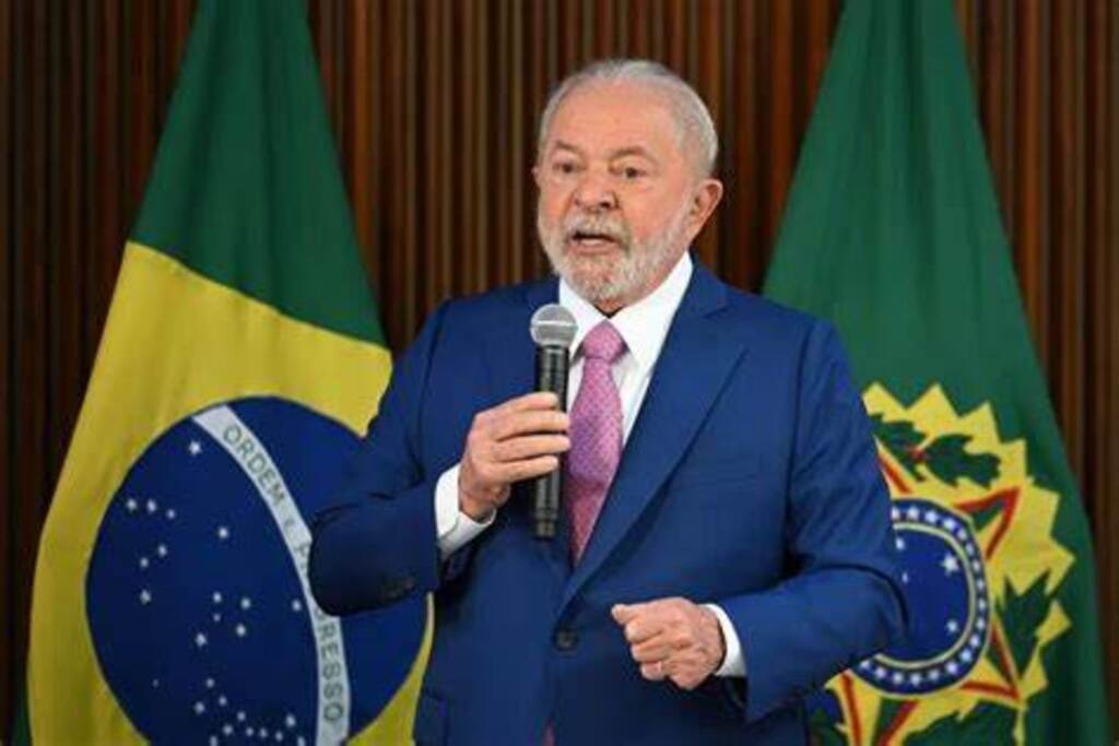 Lula confirma aumento do salário mínimo para R$ 1.320