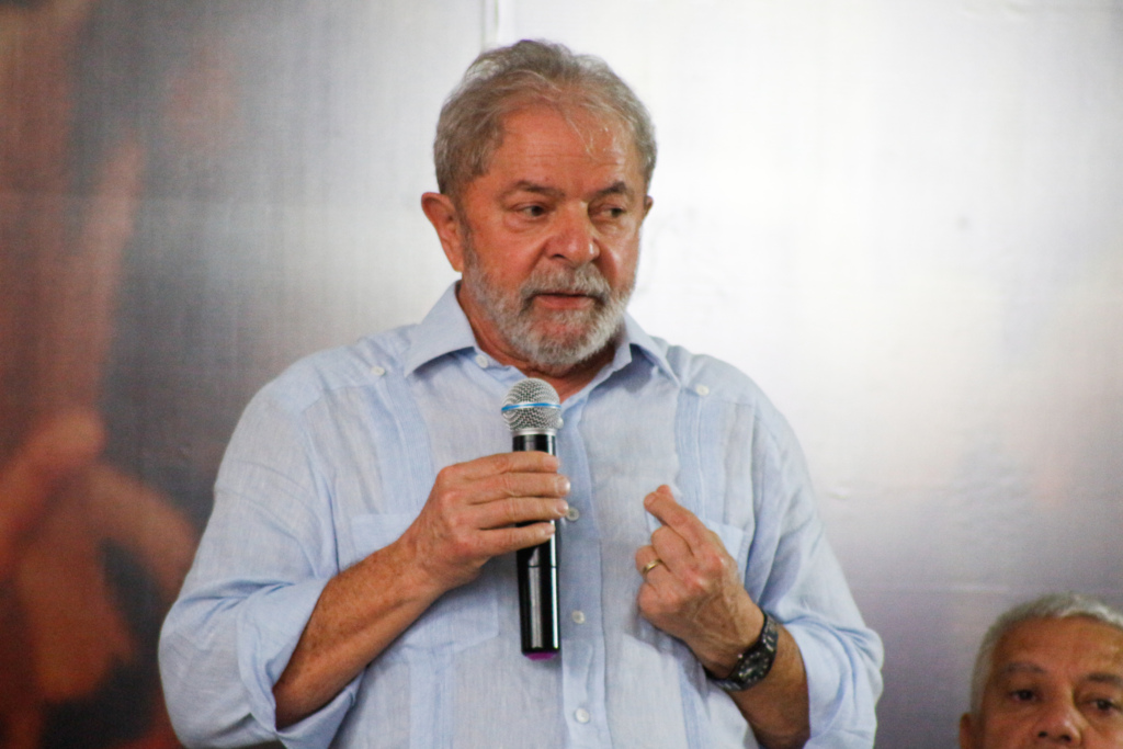 Lula vem a Santa Maria em fevereiro