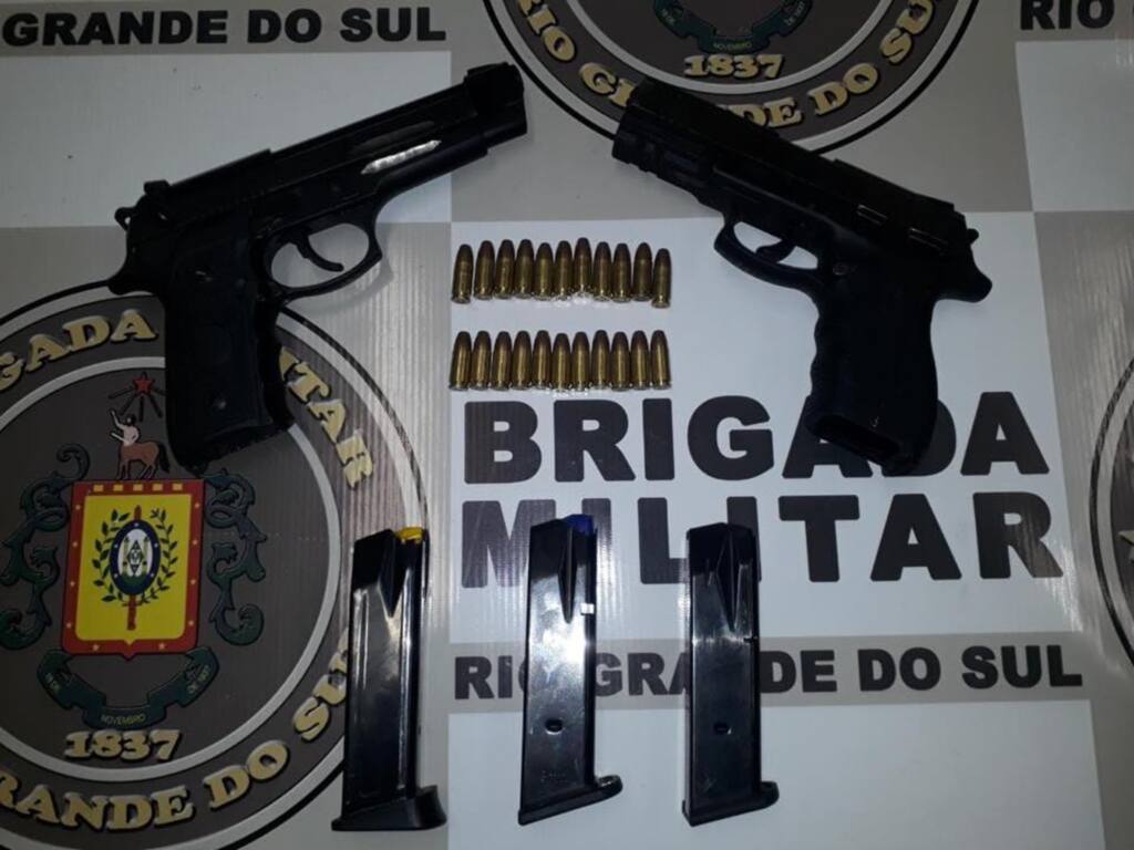 Armados com pistolas 9 mm, dois são presos na Região Nordeste de Santa Maria