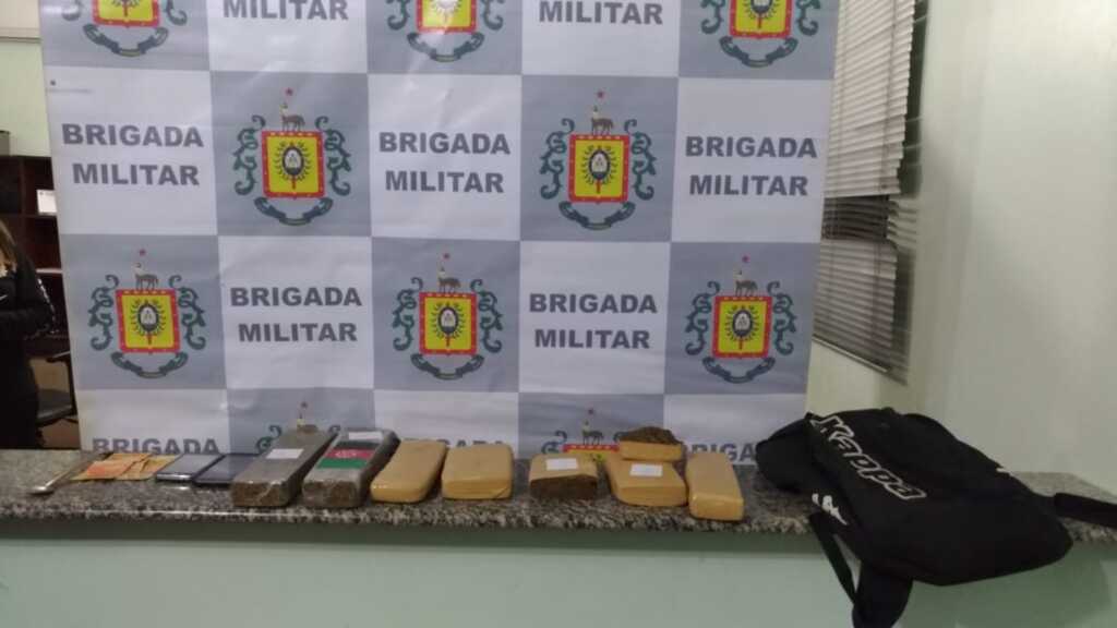 BM apreende 7 kg de droga em Santiago
