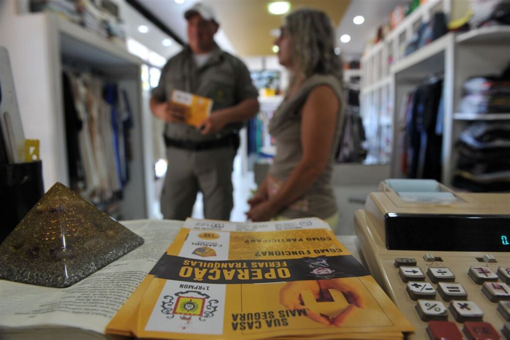 Operação aposta na aproximação com a comunidade para o combate à violência - Foto: Charles Guerra (Diário)