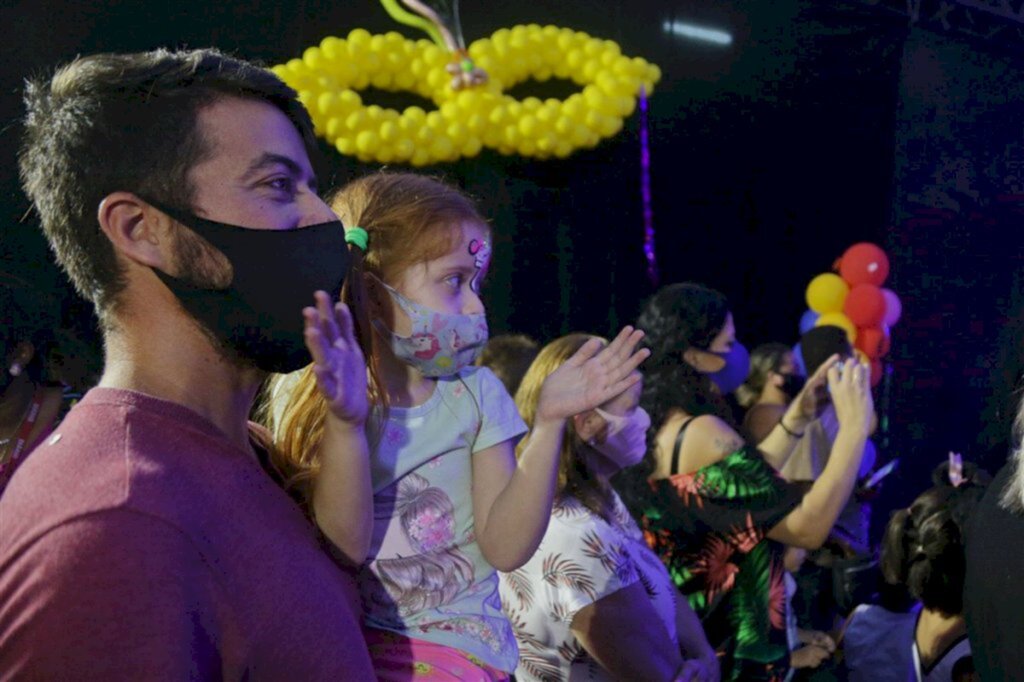 Bailes de carnaval infantil movimentam Santa Maria nesta terça-feira