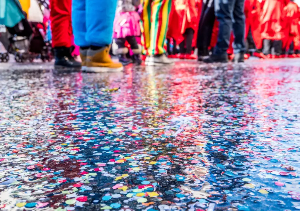 (Imagem ilustrativa/Meteored) - Frente fria deixa tempo instável em SC durante o carnaval