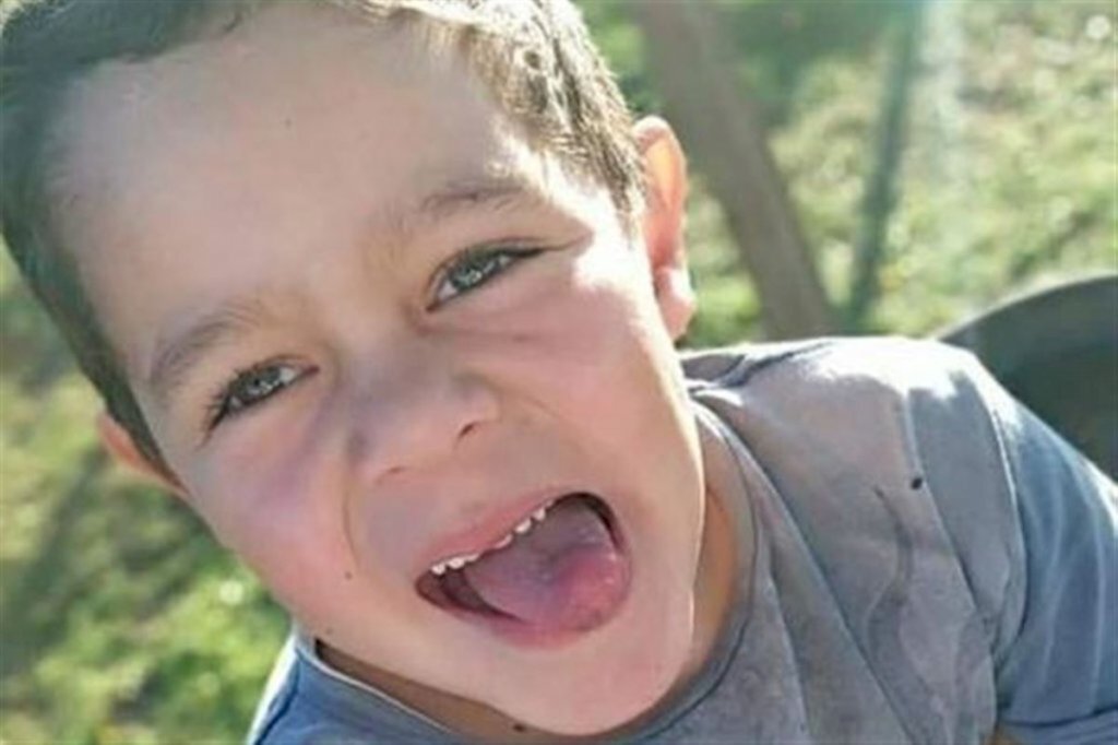 Vaquinha arrecada dinheiro para cirurgia de menino de 7 anos com câncer no cérebro