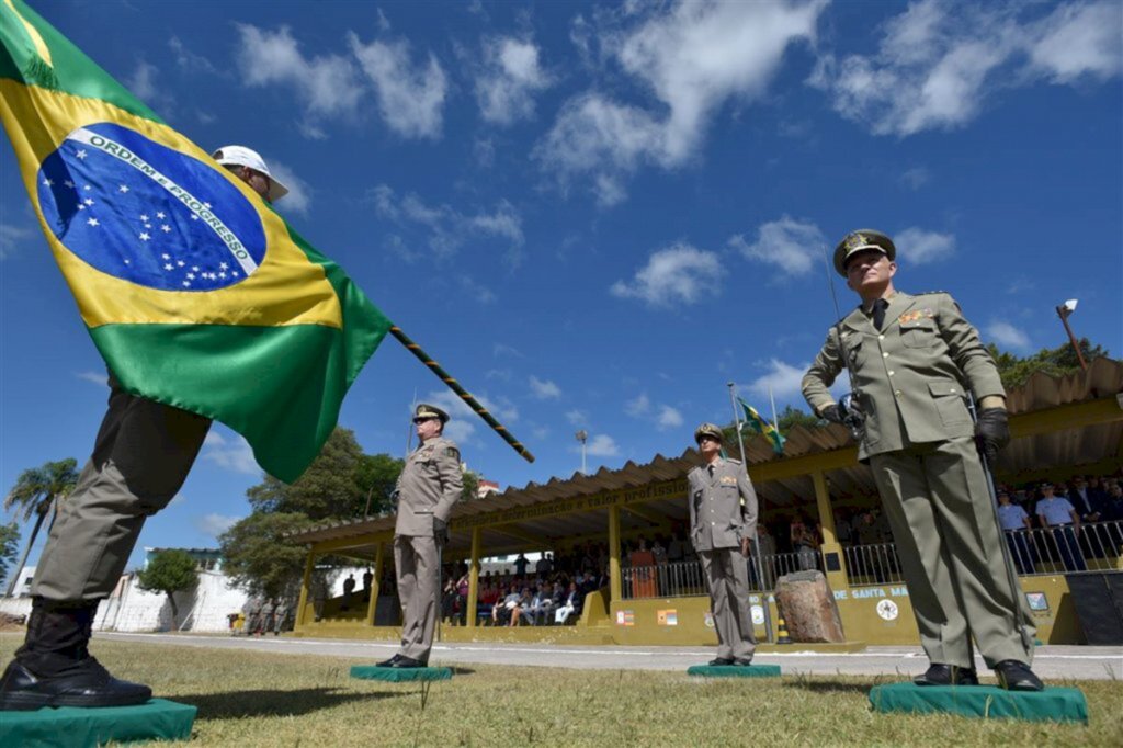 VÍDEO + FOTOS: Herivelton Hernandes é o novo comandante da BM na região