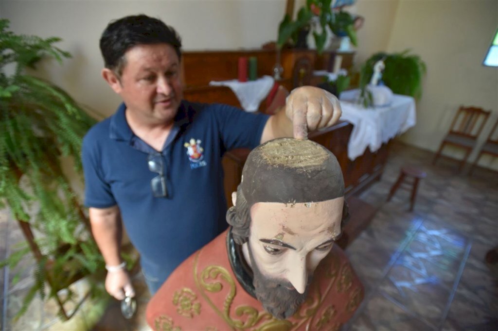 VÍDEO: escultura jesuíta é encontrada em São Martinho da Serra