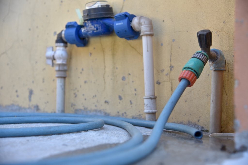 Moradores do Bairro Tancredo Neves registram falta d'água