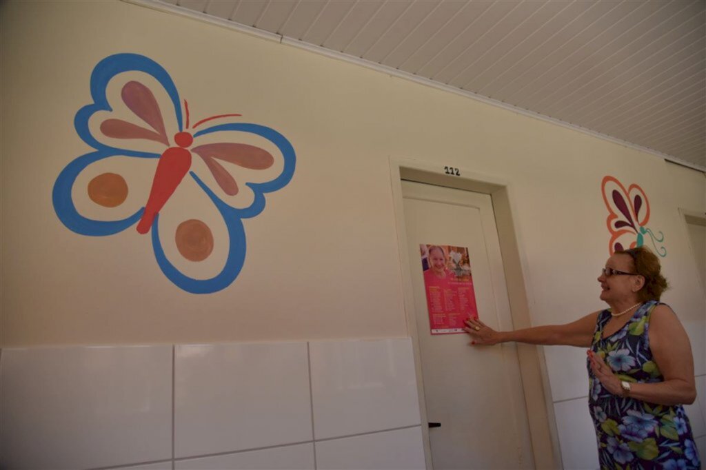 Voluntários revitalizam e dão um novo colorido para o Lar das Vovozinhas