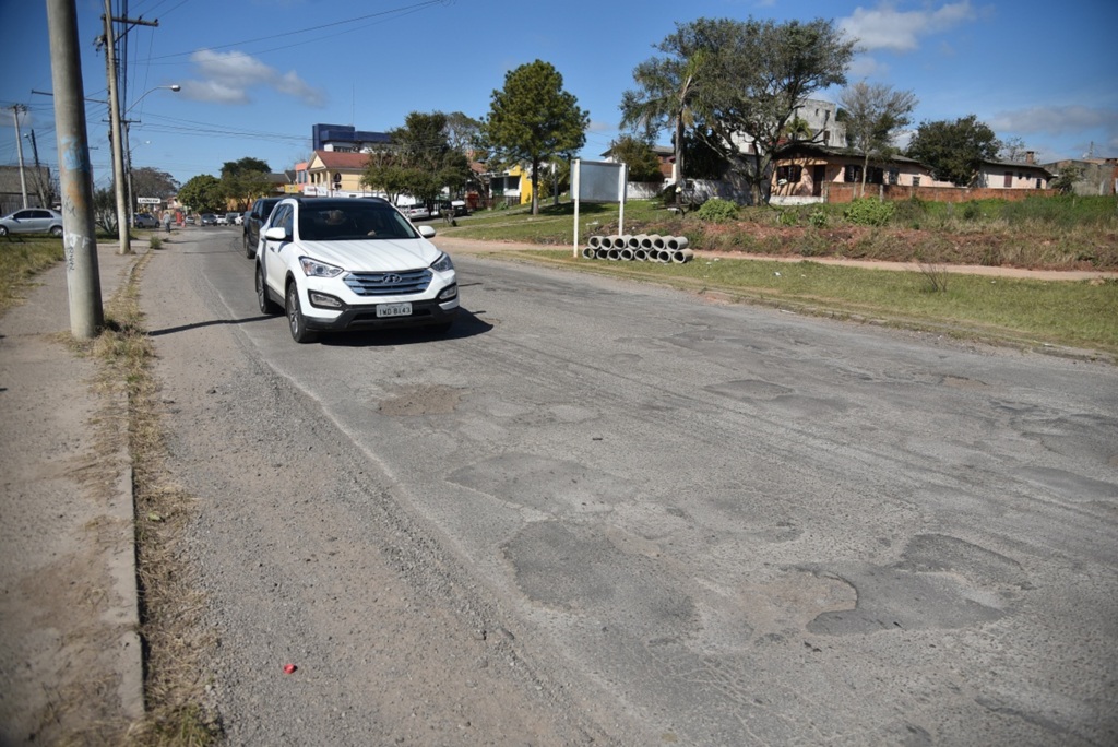 Obras devem melhorar asfalto na Rua Osvaldo Nobre