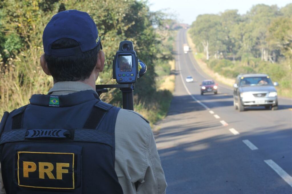 PRF já suspendeu o uso de radares móveis nas rodovias da região
