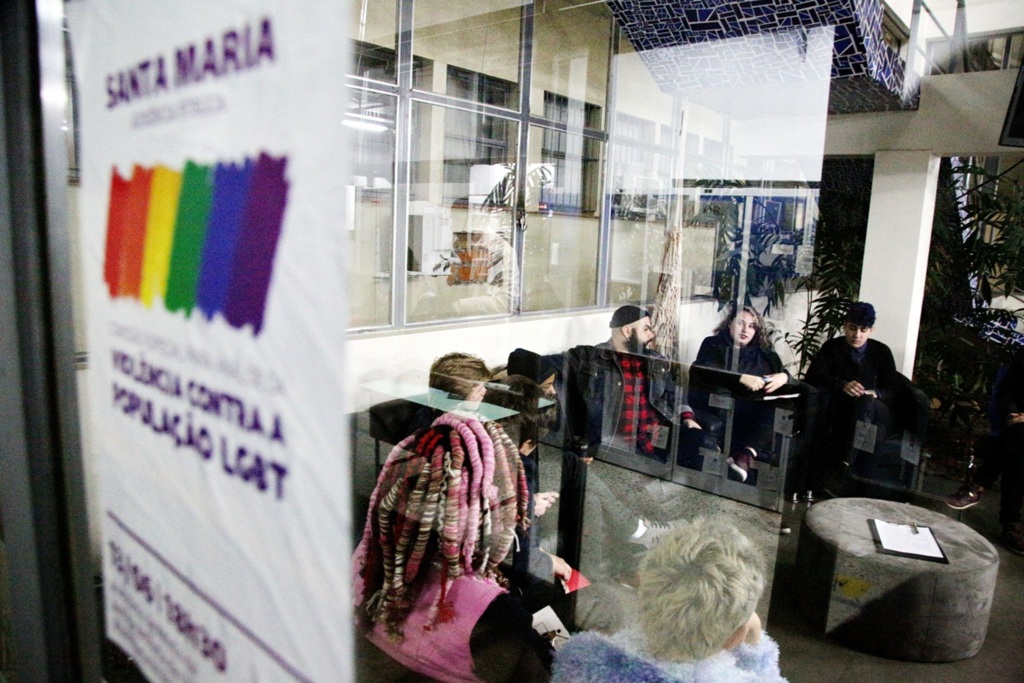 VÍDEO: projeto propõe diálogos sobre questões LGBTs em Santa Maria