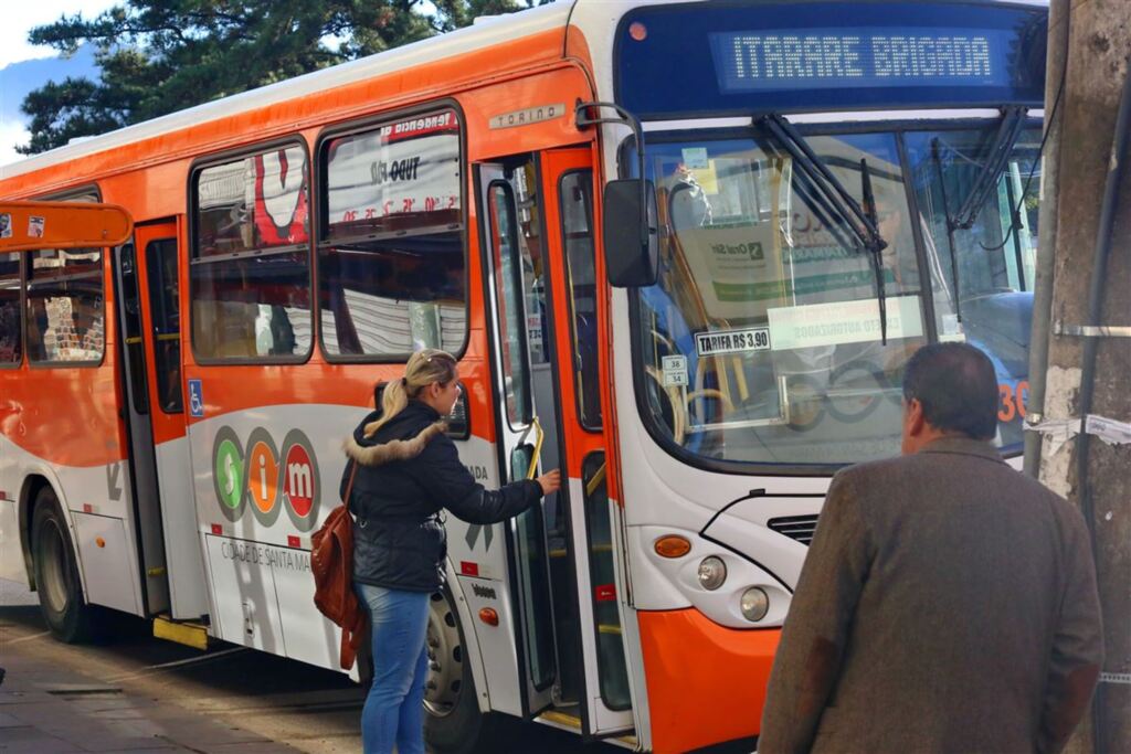 Campanha pede que passageiros enviem fotos da situação dos ônibus