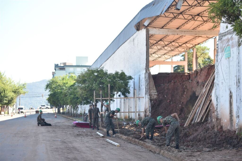 Trânsito na Avenida Liberdade deve ser liberado parcialmente hoje