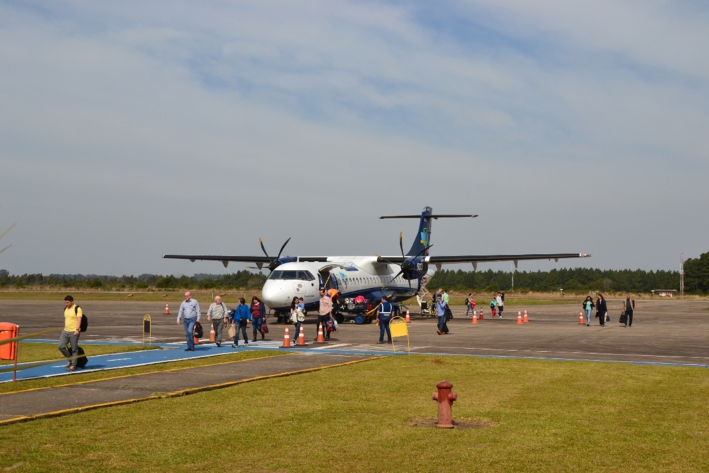Prefeitura terá reunião com Azul para tratar de voos de Santa Maria para Campinas