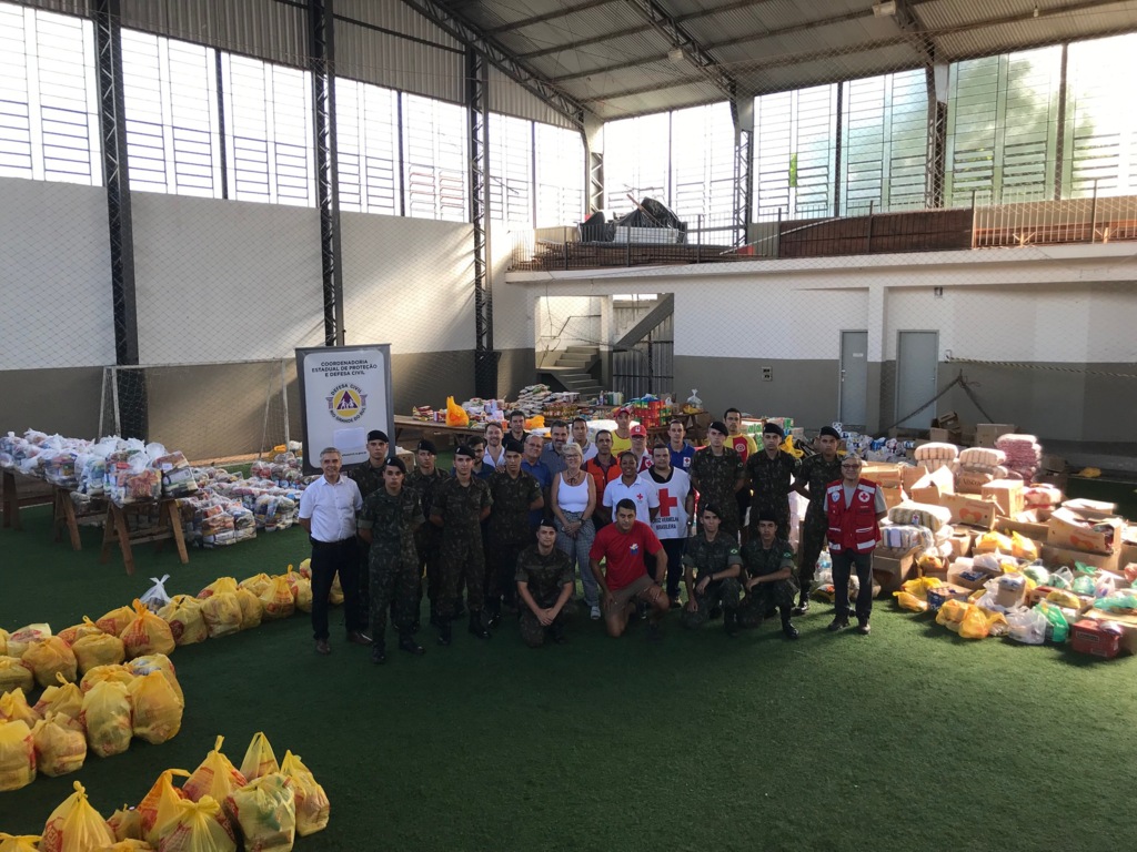 Santa Maria arrecada mais de 11 toneladas de alimentos para vítimas de enchentes