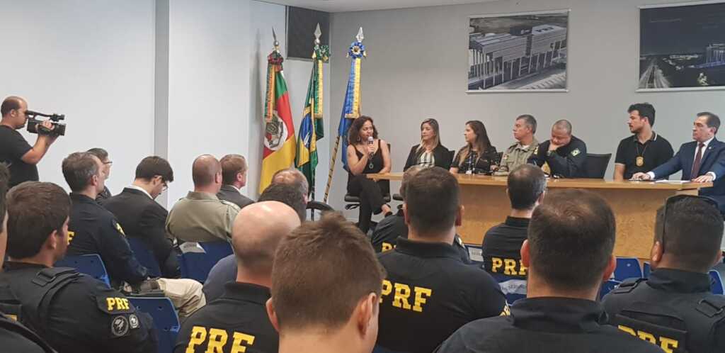 PRF deflagra operação de férias em todo o Brasil