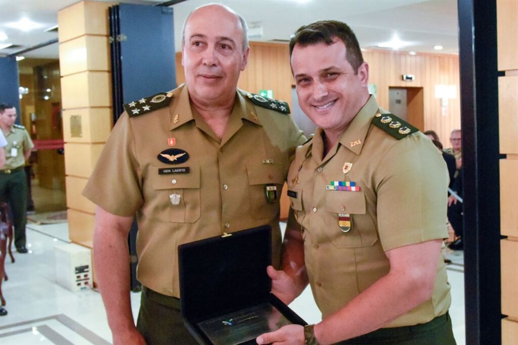 CFC Verde Oliva recebe prêmio do Ministério da Defesa