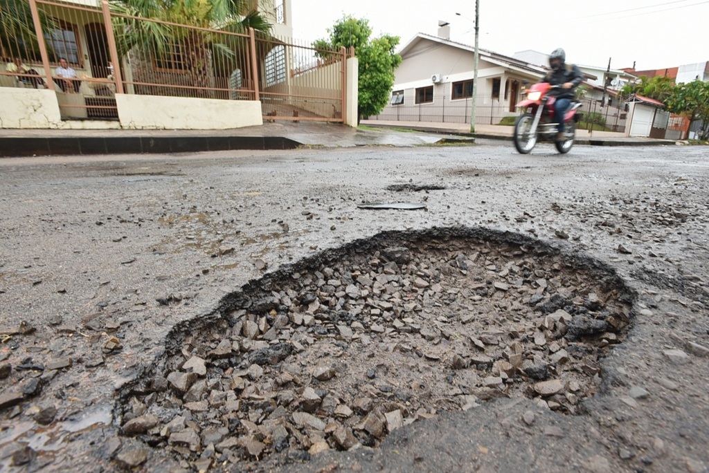 Projeto que vai liberar R$ 28 milhões para recuperar asfalto poderá ser aprovado