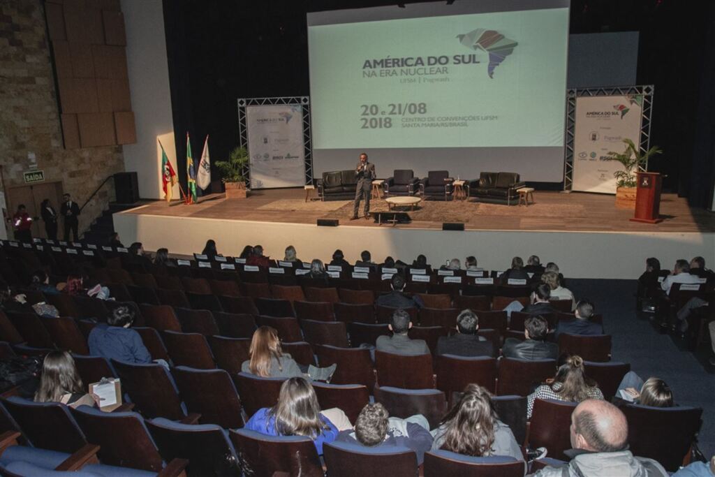 Foto: Rafael Happke (Divulgação) - O embaixador argentino Rafael Grossi fechou o evento destacando as pesquisas no setor