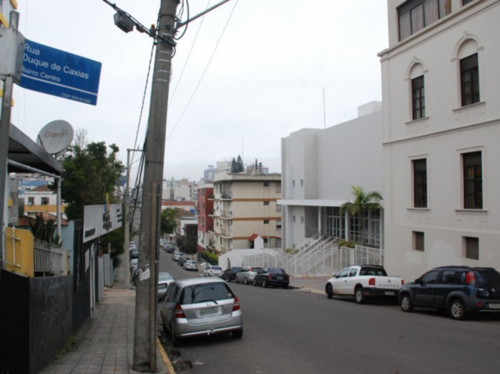 Trânsito na Rua Duque de Caxias será bloqueado para vestibular da UFN