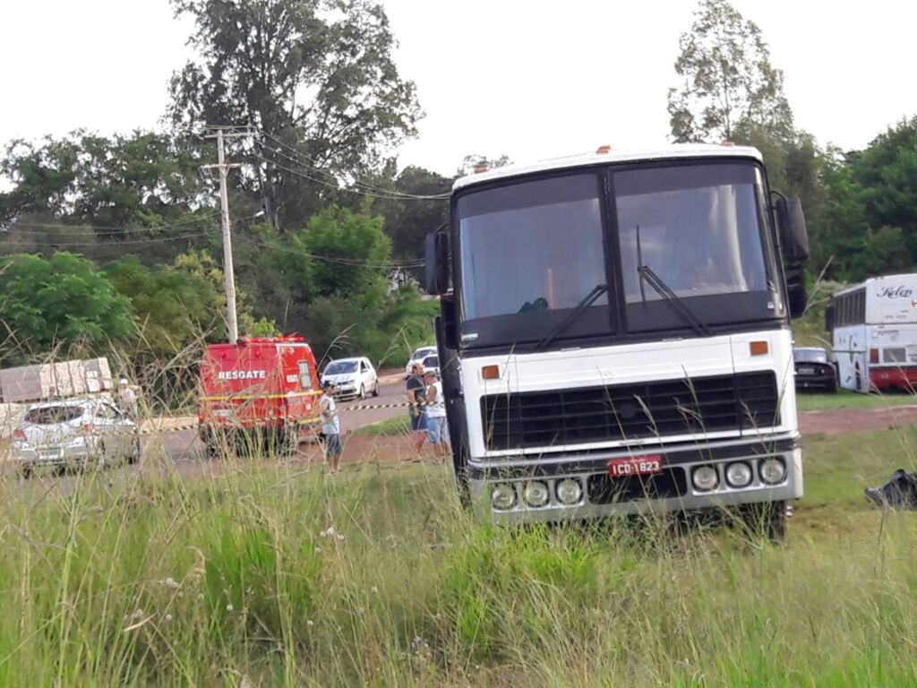 Mecânico morre esmagado ao consertar ônibus em Cruz Alta