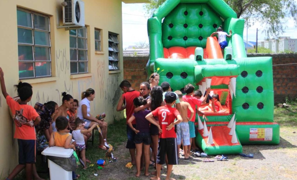 ESF organiza colônia de férias gratuita para crianças