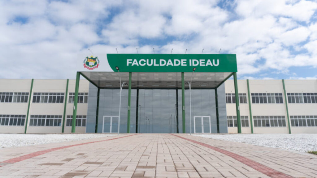 Ideau Bagé realiza acolhida aos estudantes