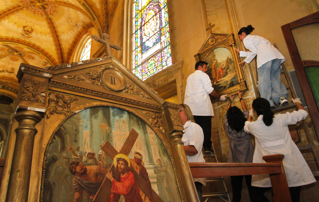 Carlos Queiroz - DP - Além do diagnóstico das possíveis patologias, projeto vai levantar histórico das pinturas