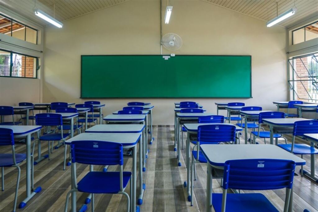 MEC libera R$ 1 bilhão para Fundeb e complementação piso salarial dos professores