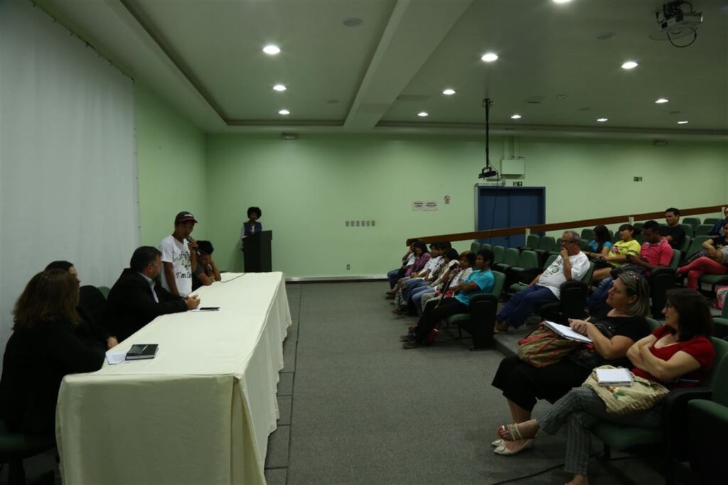 Aula inaugural marca início do curso de língua guarani na UFSM