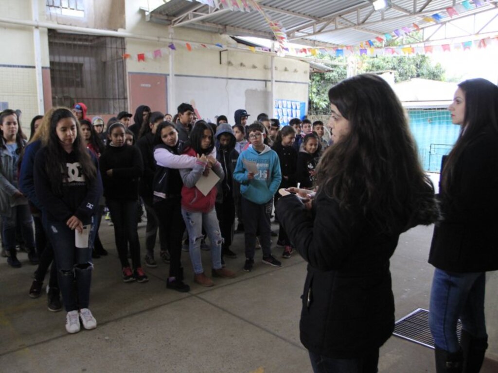 Escolas de Santa Maria recebem palestras para prevenir toxoplasmose