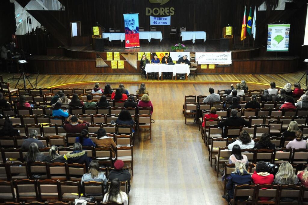 Foto: Renan Mattos (Diário) - Eventos do Mobrec, que começaram ontem, discutem o atual cenário educacional no Brasil
